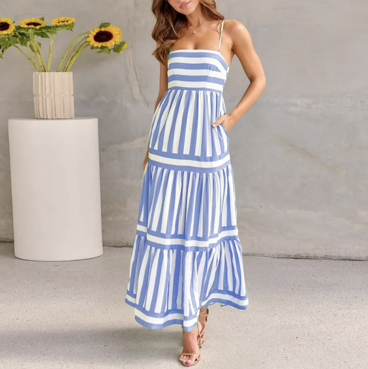 Jennifer | Square Neck Backless Dresses